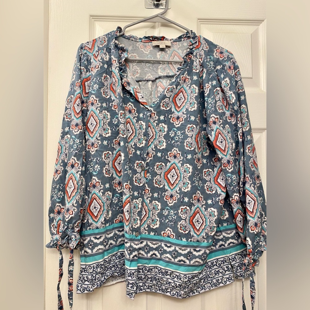 Like new Loft Top- L